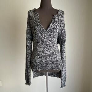 Volcom sz S Cotton long sleeve‎ V neck open knit sweater